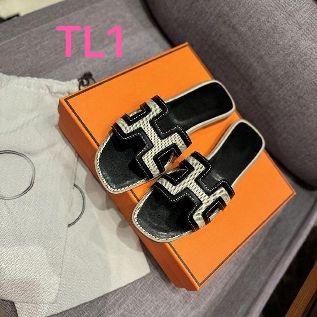 כפכפים בסגנון הרמס